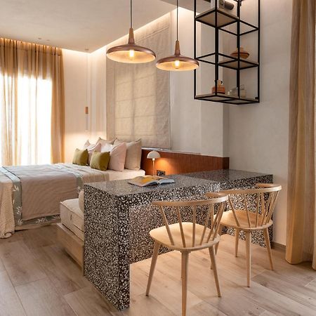 Helena'S Retreat Apartment Rhodes City Bagian luar foto