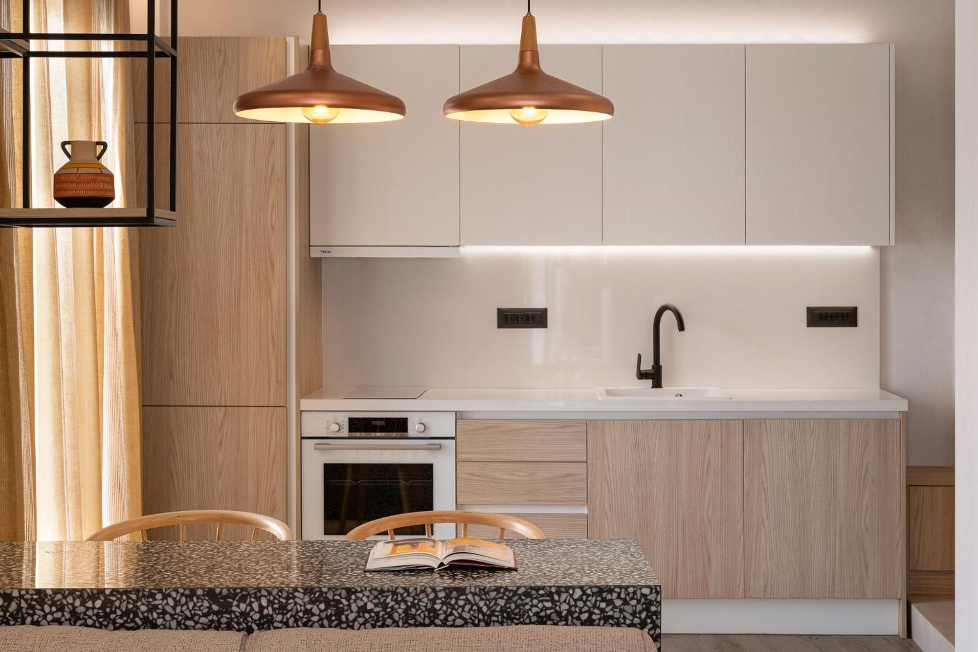 Helena'S Retreat Apartment Rhodes City Bagian luar foto